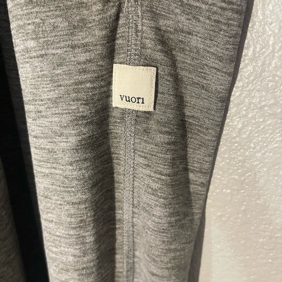 Vuori Womens Lux Henley Jumpsuit Heathered Gray - Size L - Picture 4 of 6